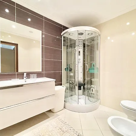 Miral 1 - 100m To The By Hd - * Quarteira