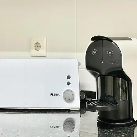 Miral 1 - 100m To The By Hd - * Quarteira